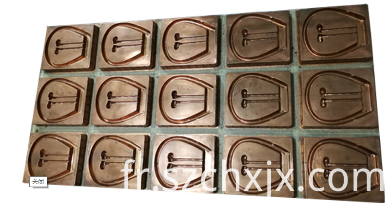 Blister formant des moules Blister forming moulds